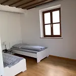 Daire Mit Pool Und Grillplatz In *