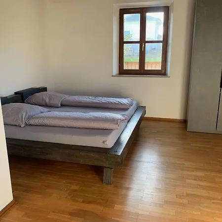 아파트 Mit Pool Und Grillplatz In 레겐스부르크