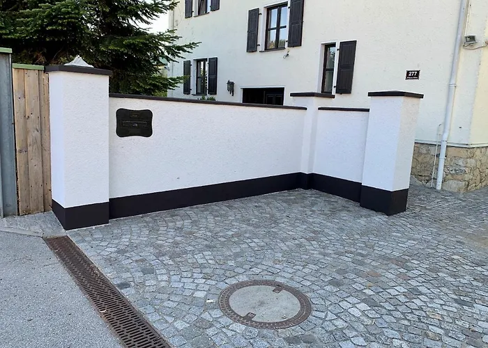 Apartment Mit Pool Und Grillplatz In *