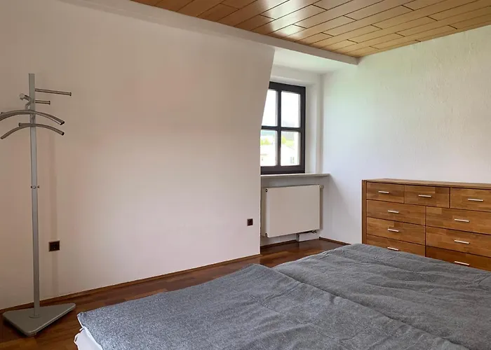 Lägenhet Mit Pool Und Grillplatz In