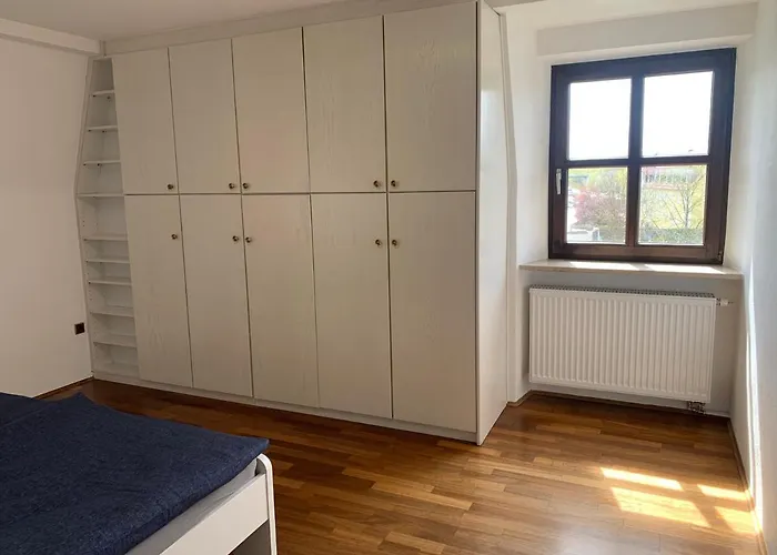 Mit Pool Und Grillplatz In Apartment Regensburg