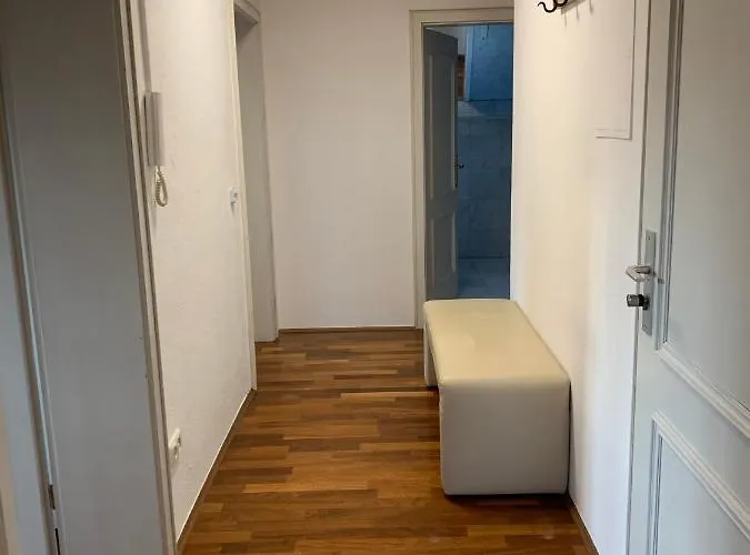 Apartment Mit Pool Und Grillplatz In *